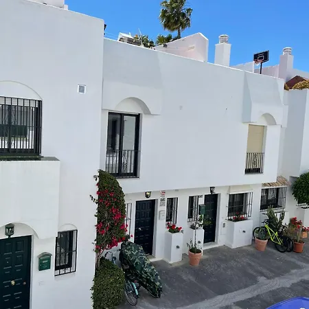 Дом отдыха Homely Guadalvillas 128 *