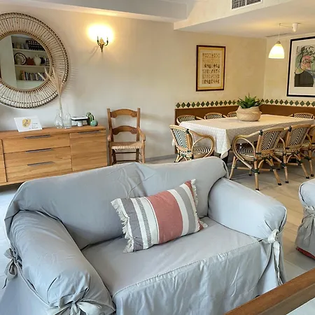 Homely Guadalvillas 128 Holiday home Marbella