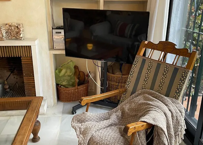 Homely Guadalvillas 128 Hébergement de vacances Marbellac
