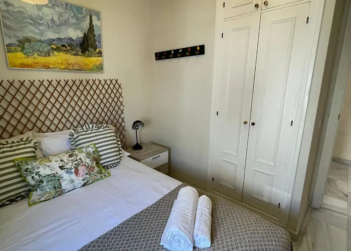 Дом отдыха Homely Guadalvillas 128 *