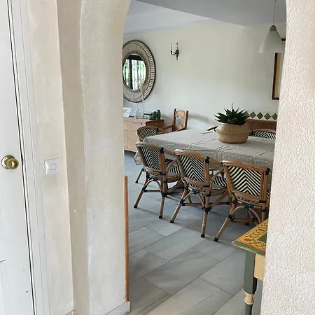 Homely Guadalvillas 128 Hébergement de vacances Marbellac