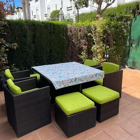 Homely Guadalvillas 128 * Марбелья